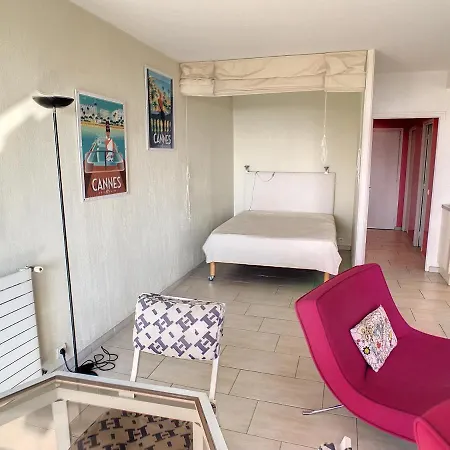 Apartment Trident Sea View 104
