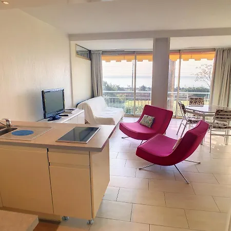 Trident Sea View 104
